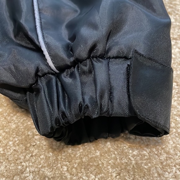 Raiders NFL Jacket - Picture 6 of 6